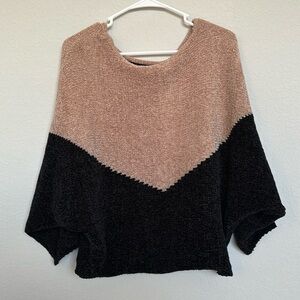 Women’s dual colored sweater